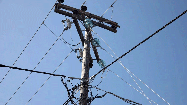 Χαρδαλιάς για μπλακ άουτ στον Πόρο: «Η ηλεκτροδότηση θα αποκατασταθεί σε λίγες ώρες»