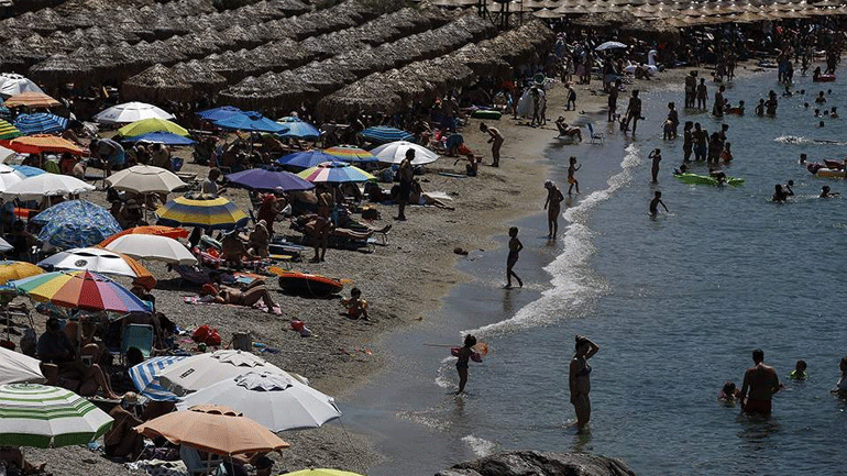 ΑΑΔΕ: Κομματικά κουπόνια αντί για αποδείξεις «έκοβε» αναψυκτήριο στο Αίγιο