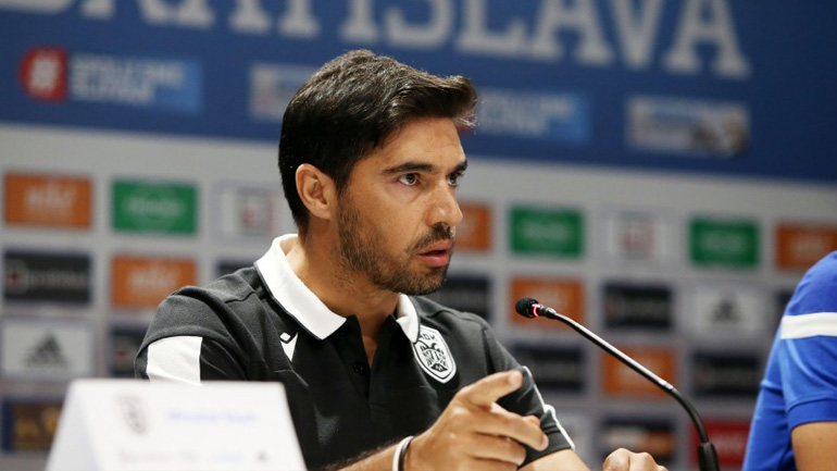 Φερέιρα: «Πρέπει να είμαστε συγκεντρωμένοι στο παιχνίδι με τη Σλόβαν»