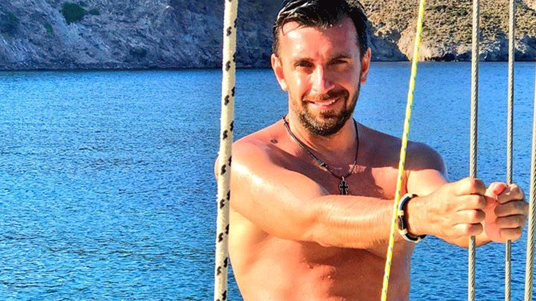 Θάνος Πετρέλης: «Τα talent shows γίνονται μόνο για τα κανάλια»