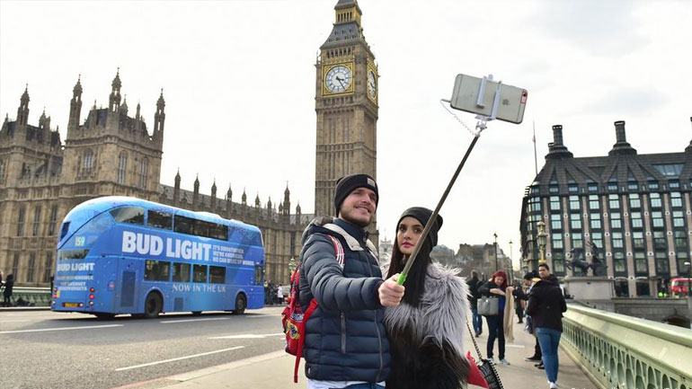 Brexit: Τέλος στην ελεύθερη μετακίνηση των Ευρωπαίων;