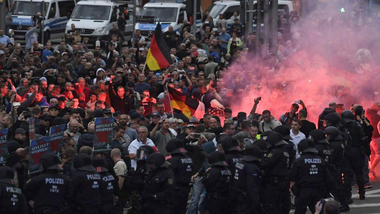 Καταδικάστηκε ο Σύρος που σκότωσε 35χρονο στο Κέμνιτς – Το γεγονός οδήγησε σε βίαια επεισόδια