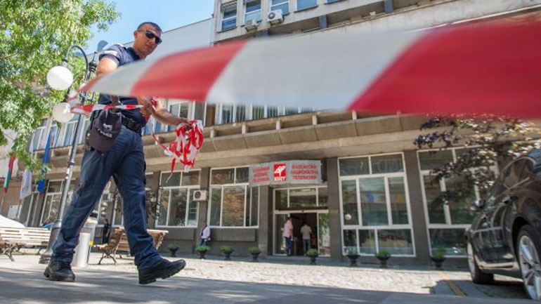 Βουλγαρία: Ενισχύθηκαν τα μέτρα ασφαλείας στα αεροδρόμια έπειτα από απειλές για εκρήξεις βομβών