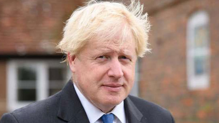 Ο ιρλανδός ευρωπαίος επίτροπος Φ. Χόγκαν προειδοποιεί ότι ο Μπ. Τζόνσον ρισκάρει την ειρήνη στη Βόρεια Ιρλανδία