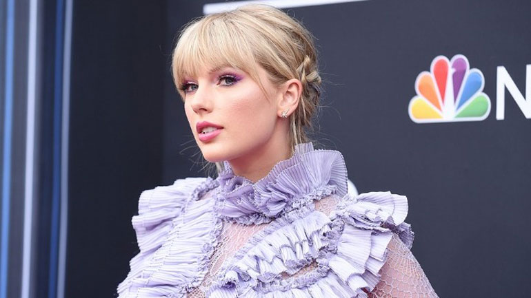 Η Τέιλορ Σουίφτ θέλει να ηχογραφήσει  εκ νέου τα τραγούδια της για να ανακτήσει τον έλεγχο του έργου της