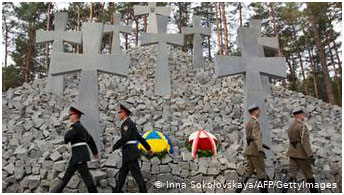 Το μνημείο πεσόντων στο Κατίν