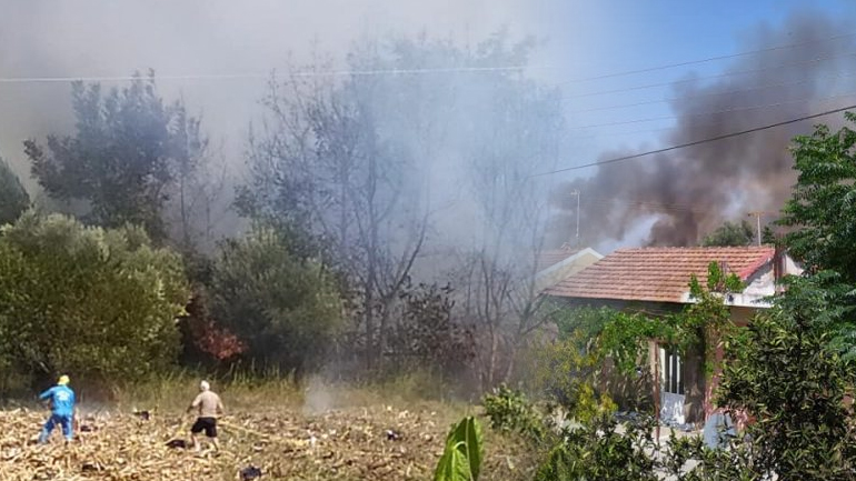 Πύρινο μέτωπο στη νότια Κέρκυρα Πύρινο μέτωπο στη νότια Κέρκυρα