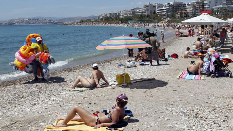 Ιταλία: Ειδικοί φύλακες στις παραλίες της Σαρδηνίας για να προλαμβάνουν τις κλοπές