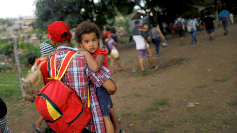 ΗΠΑ: Γραμμή βοήθειας για μετανάστες έκλεισε μετά από αναφορά σε γνωστή σειρά