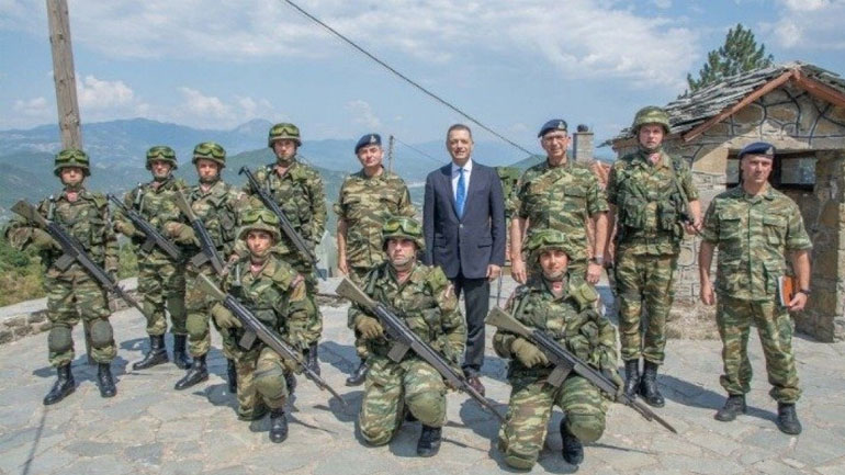 Περιοδεία Αλκ. Στεφανή σε μονάδες και φυλάκια του νομού Ιωαννίνων