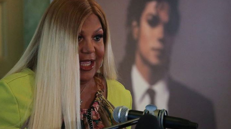 Πρώην εκπρόσωπος του Michael Jackson διαφημίζει το ίδρυμά της για να «προασπίσει» την κληρονομιά του