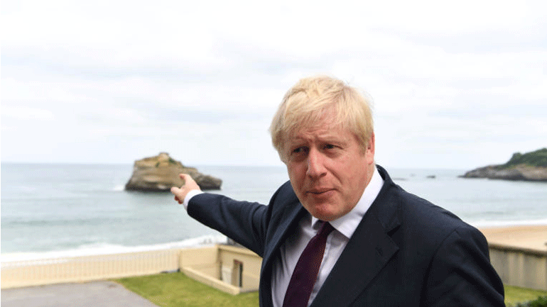 Σύνοδος G7: Έριξε… τη βουτιά του ο Τζόνσον πριν ξεκινήσει τις συναντήσεις