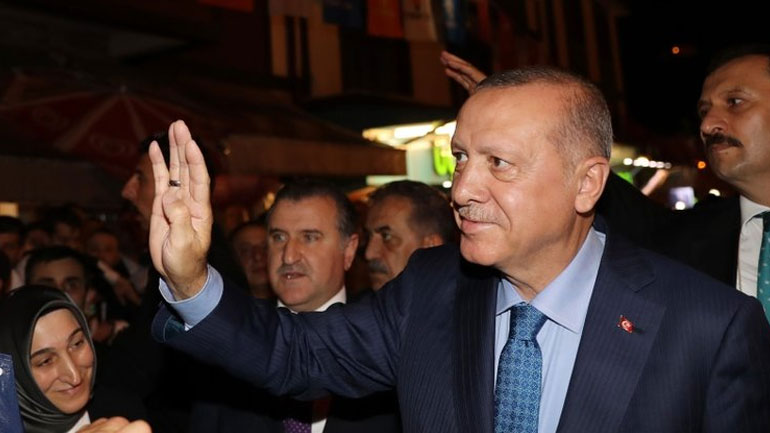 Ερντογάν: Όταν βρούμε φυσικό αέριο στην Αν. Μεσόγειο θα στέκονται ουρές στην πόρτα μας