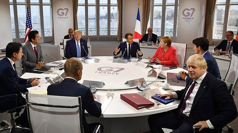 Η σύνοδος της G7 ολοκληρώνεται με συνομιλίες για την κλιματική αλλαγή και την ψηφιακή οικονομία