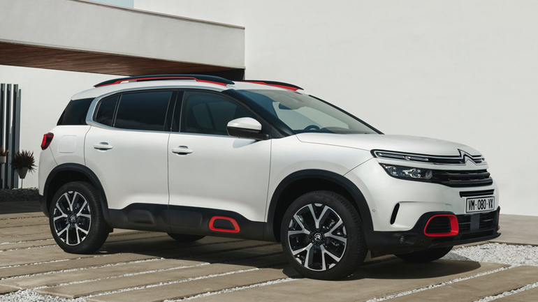 «Σαρώνει» το νέο Citroen C5 Aircross «Σαρώνει» το νέο Citroen C5 Aircross