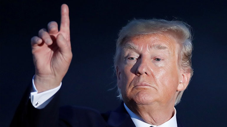 Τραμπ: «Δεν επιδιώκω αλλαγή καθεστώτος στο Ιράν»