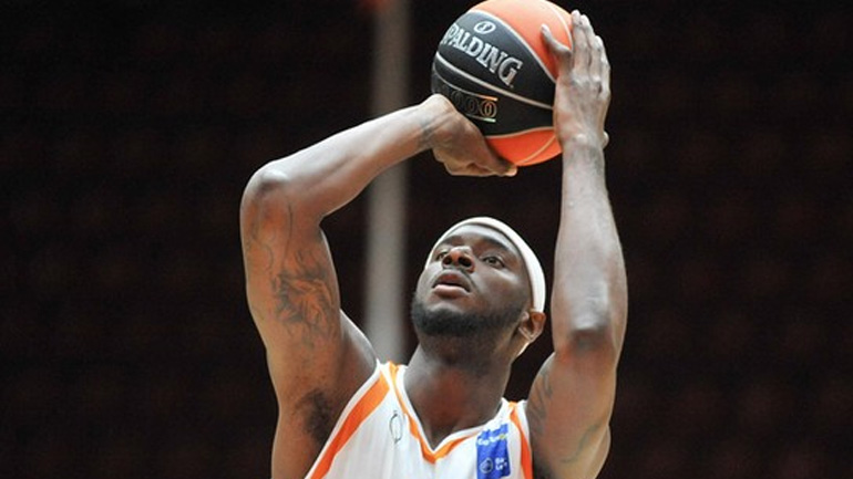 Μπάσκετ: Αρχή με Τερέλ Παρκς για την Λάρισα