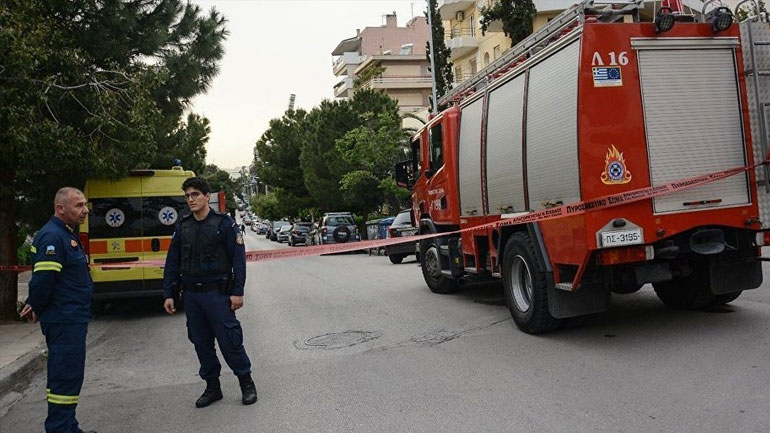 Τραγωδία στο Μενίδι: Κάηκε μέσα στο υπνοδωμάτιό του