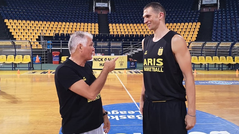 Άρης: Έφτασαν Θεσσαλονίκη Μιλόσεβιτς και Γκάγκιτς