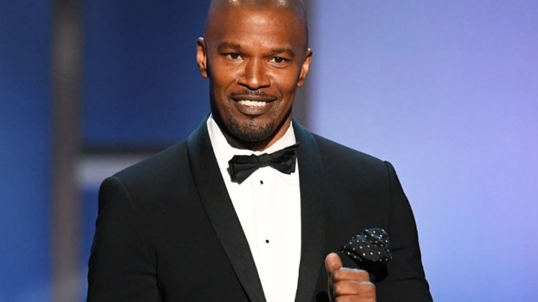 Ο Τζέιμι Φοξ πιστεύει πως η Σέλα Βάβι είναι η νέα Μπιγιονσέ