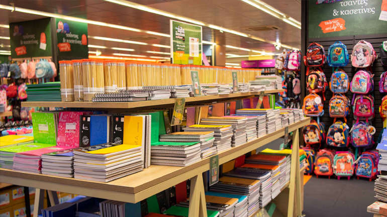 Public: Επιστροφή 20% για αγορές τεχνολογίας με όλα τα σχολικά είδη