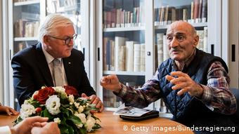 Με τον επιζώντα των ναζιστικών θηριωδιών Αντρέα Κουαρτιέρι