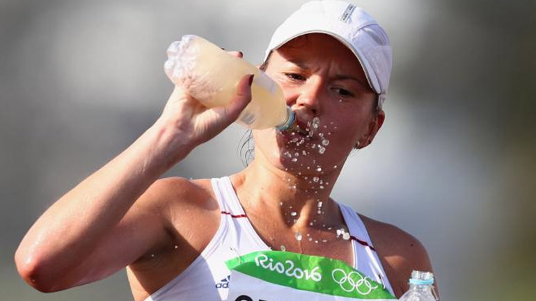 Τα ενεργειακά ποτά καταστρέφουν τα δόντια των αθλητών