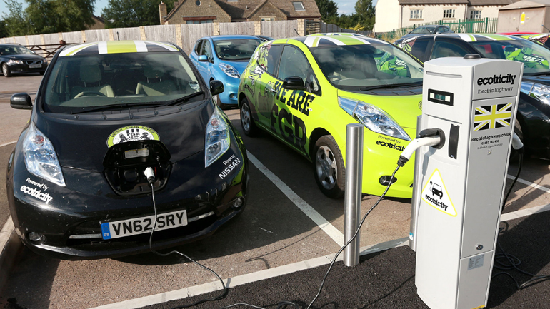 Πόσα σημεία φόρτισης ηλεκτρικών οχημάτων υπάρχουν στην Ευρώπη;