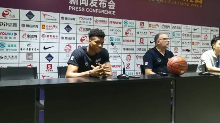 Αντετοκούνμπο: «Τώρα να κάνουμε αυτό που πρέπει στο Παγκόσμιο»