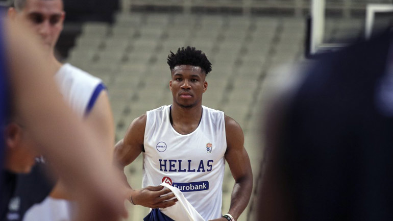 Δεν παίζει ο Γιάννης με τη Βενεζουέλα για προληπτικούς λόγους 