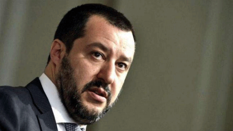 Ο Σαλβίνι απαγόρευσε σε πλοίο της Mission Lifeline να προσεγγίσει την Ιταλία