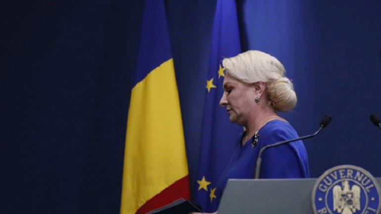 Στα πρόθυρα πολιτικής κρίσης η Ρουμανία: Παραιτήθηκαν τρεις υπουργοί