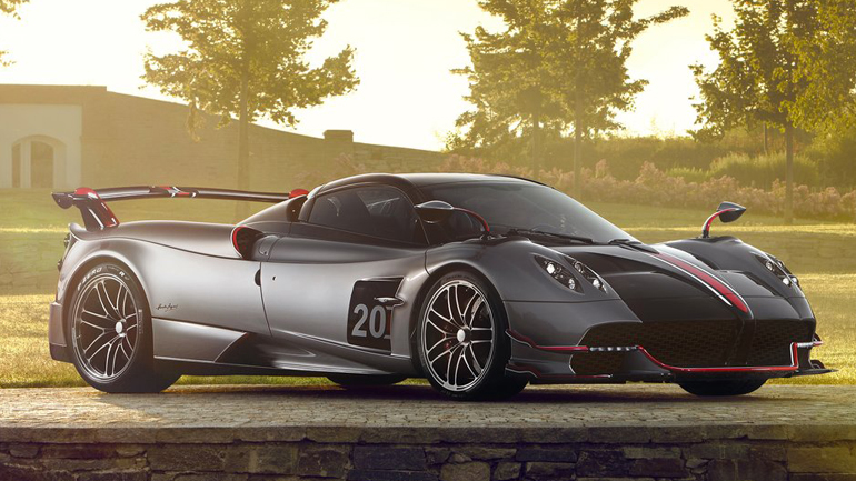 Ελαστικά με τεχνογνωσία από τη Formula 1 φορά η Pagani Huayra BC Roadster