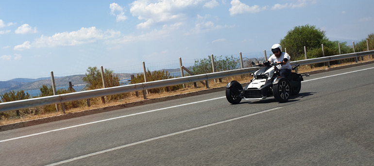 Το Can-am Ryker (στο τιμόνι ο Δήμος Αρχοντούλης)