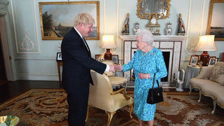 Βρετανία: Η βασίλισσα Ελισάβετ ενέκρινε την αναστολή του Κοινοβουλίου