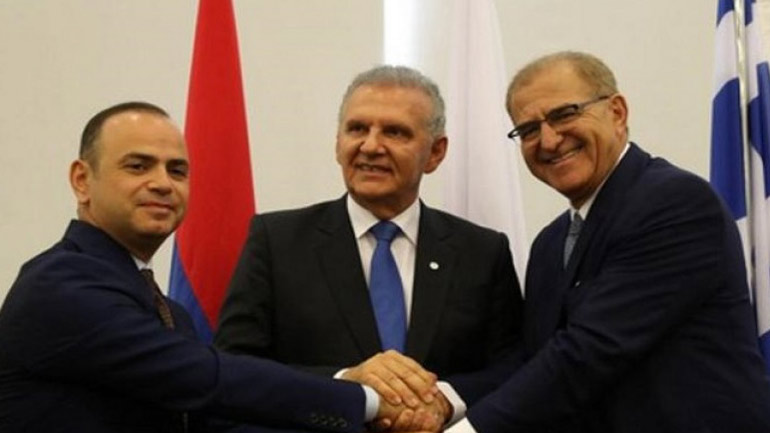 Τριμερής συνάντηση Ελλάδας-Κύπρου-Αρμενίας για τα θέματα Διασποράς