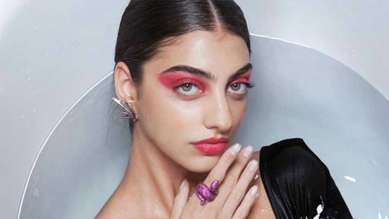 Το νέο επαγγελματικό βήμα-έκπληξη της Ειρήνης Καζαριάν