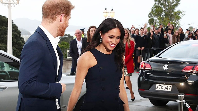 Η νέα κίνηση της Meghan και του Harry που έκανε τους Βρετανούς να τους ειρωνεύονται!