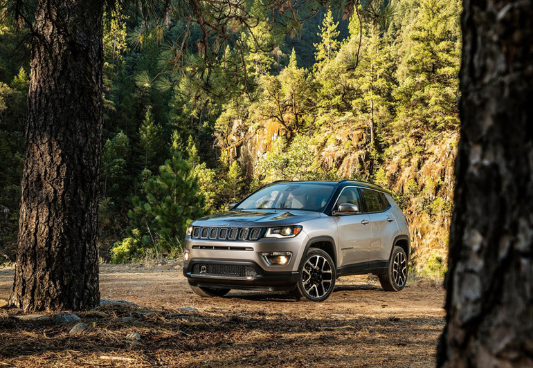 Με ένα Jeep μπορεί να βρεθείς παντού, οπότε καλό είναι να έχεις υποστήριξη ό,τι και να συμβεί...