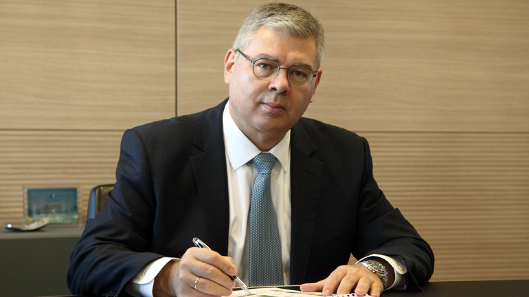 ΕΛΠΕ: Ισχυρή κερδοφορία με θετικές ταμειακές ροές και βελτίωση ισολογισμού