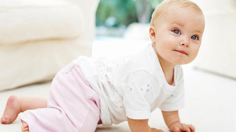 Τι πρέπει να γνωρίζετε για το μπουσούλημα του μωρού