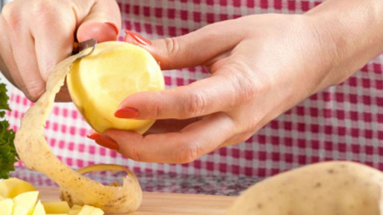 Τελώνες και Φαρισαίοι τα έβαλαν με τη συμπεθέρα