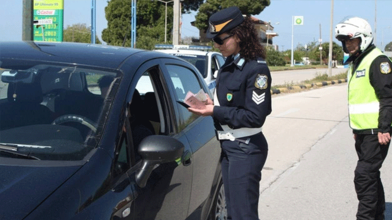 Tροχαία: Έλεγχοι και κλήσεις για υπερβολική ταχύτητα και αλκοόλ