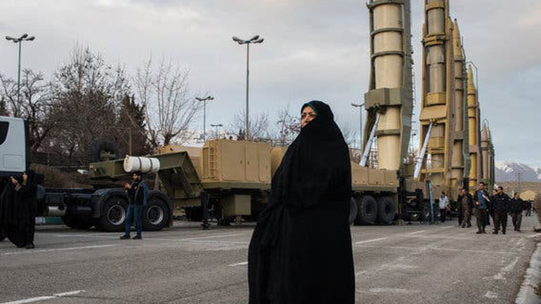 Το Ισραήλ κατηγορεί το Ιράν πως παράγει θανατηφόρους πυραύλους υψηλής ακρίβειας