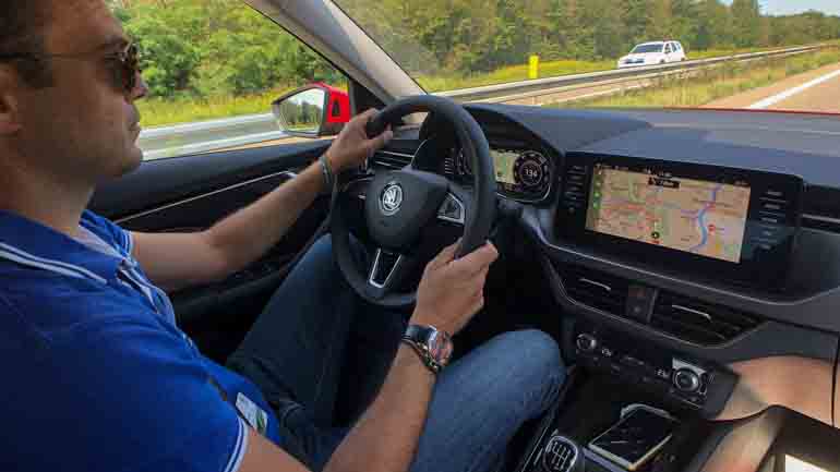 Φουλ στα συστήματα το νέο Skoda Kamiq