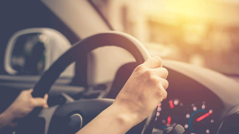 Βουλή: Υπερψηφίστηκε το νομοσχέδιο για τα διπλώματα οδήγησης