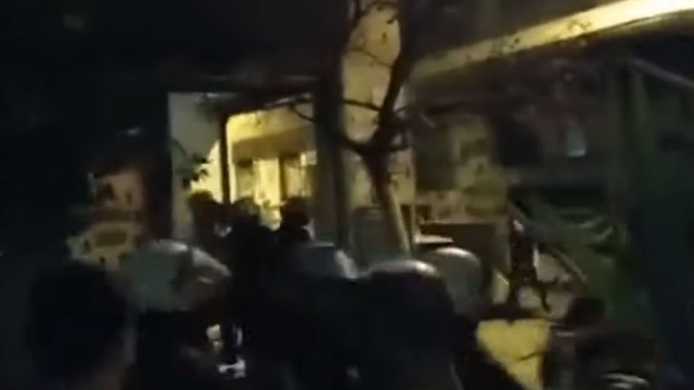 ΜΑΤ στην κατάληψη Κ* ΒΟΞ