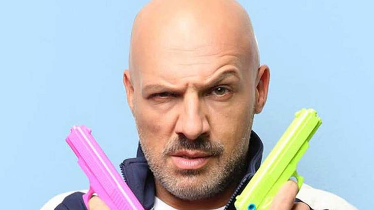 Είναι επίσημο: Στον ΣΚΑΪ ο Νίκος Μουτσινάς – Δείτε το όνομα της εκπομπής και το teaser