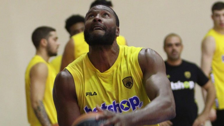 ΑΕΚ: Πρόβλημα με τον Σλότερ