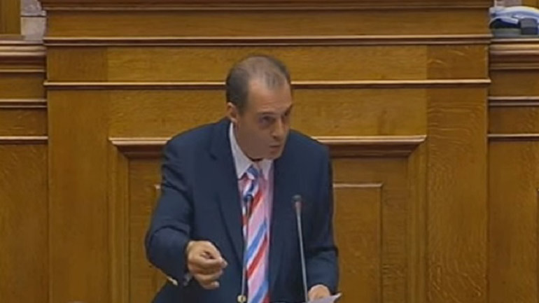 Και οι τοίχοι στη Βουλή έχουν αυτιά